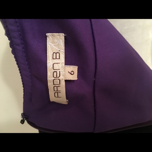 Arden B - Bodycon Dress - Picture 4 of 5